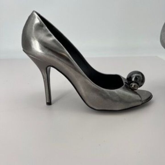 Pierre Hardy Womens Silver Metallic Leather Peep Toe Heels size 8 / 38.5 - Picture 4 of 11